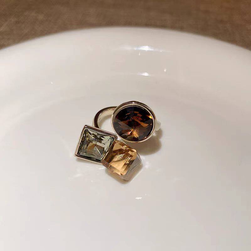 thumbnail for Exaggerated Light Luxury Crystal Zircon Open Index Finger Ring, Niche Design, High-End Fashion, Unique and Versatile Ring