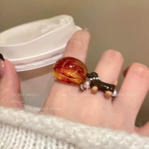 腊肠狗珍珠戒指女2024秋冬新款可爱卡通高级感食指戒童趣个性指环