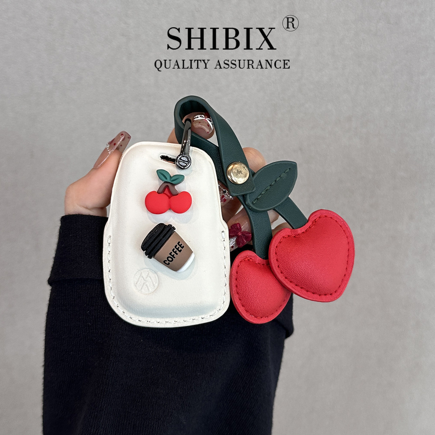 适用大众迈腾钥匙套帕萨特速腾朗逸车宝来Polo探岳途观壳cc扣可爱