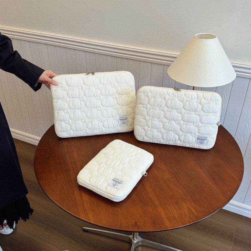 潮流寸云朵ip可爱内胆包笔记本