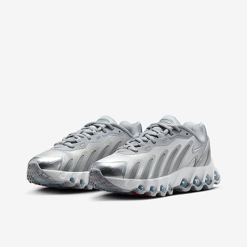 耐克女款AirMaxDn8减震跑鞋