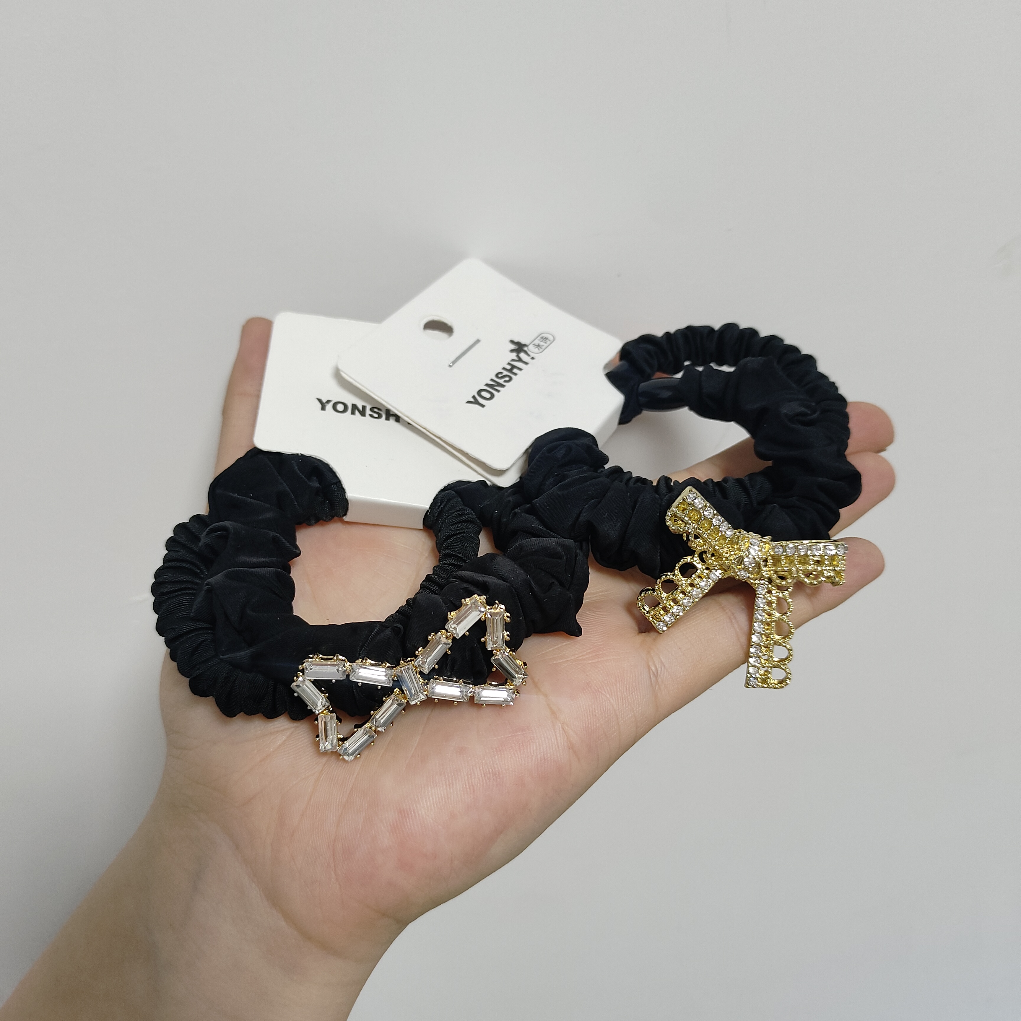 （满15包邮发货）永诗满钻蝴蝶结面膜圈两卡四根