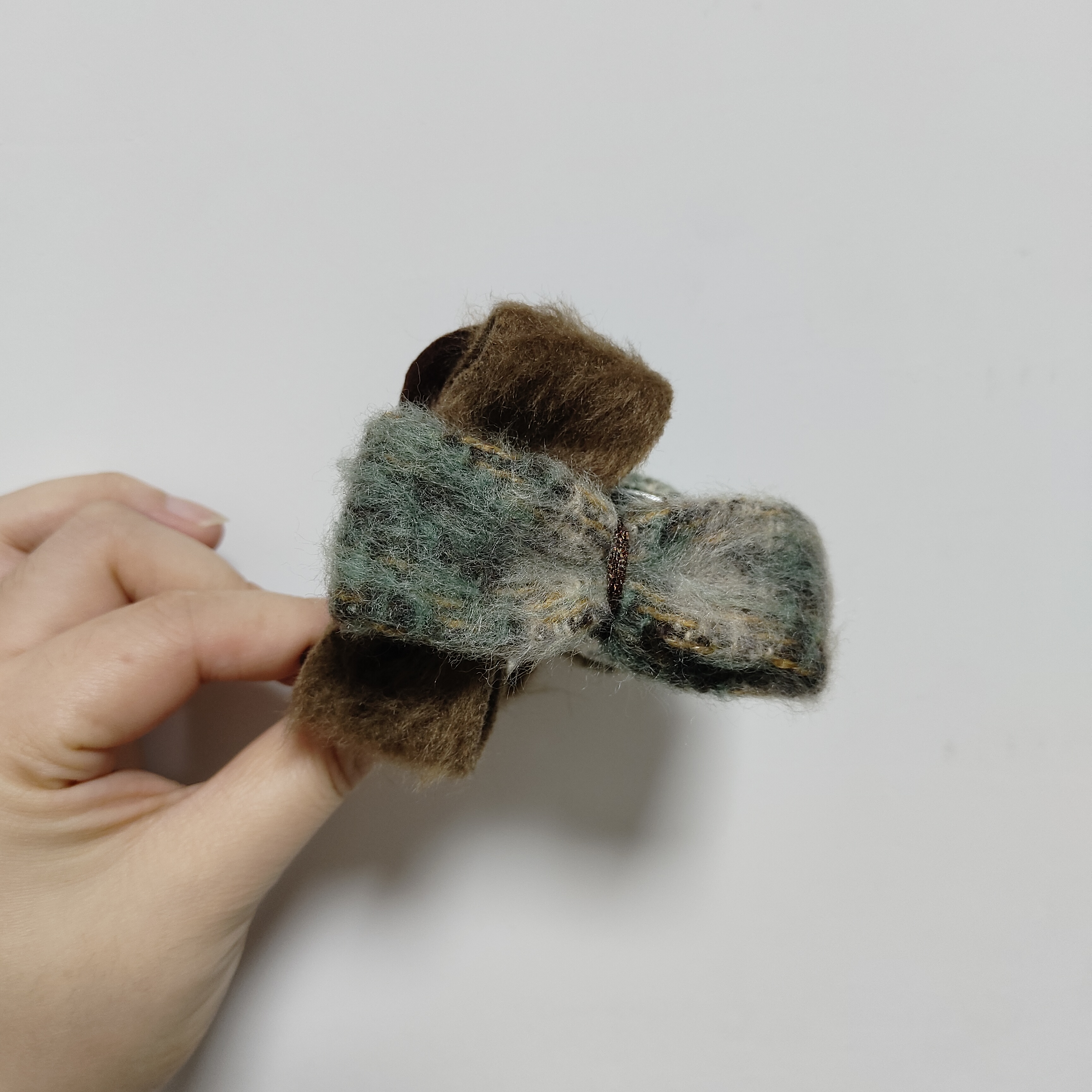 （满15包邮发货）丝绒ab面蝴蝶结四指抓夹