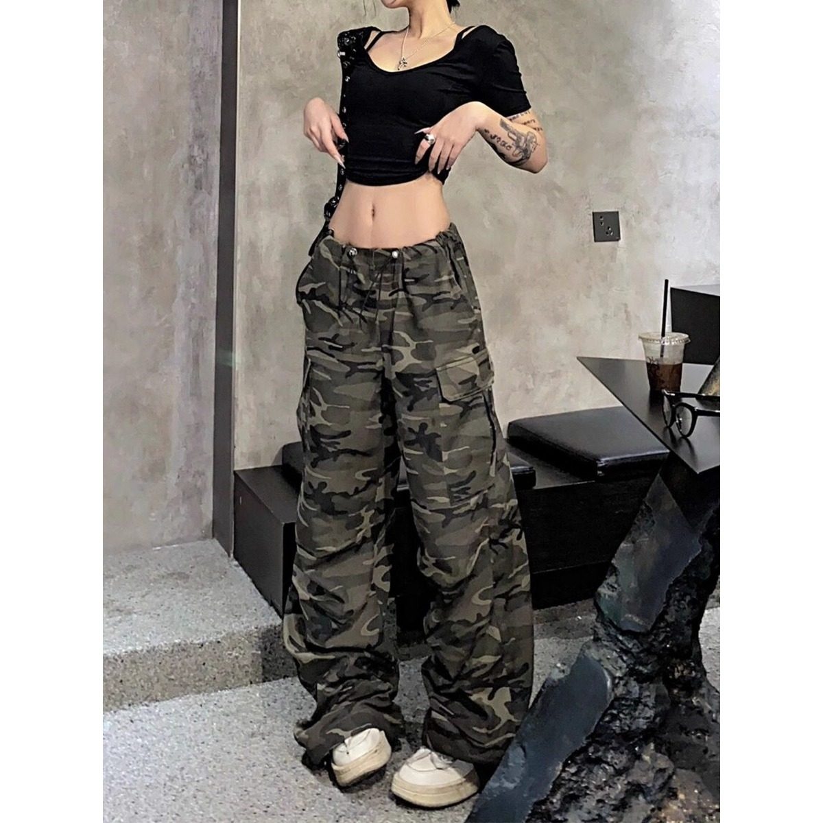 迷彩工装裤阔腿牛仔裤女拖地裤子