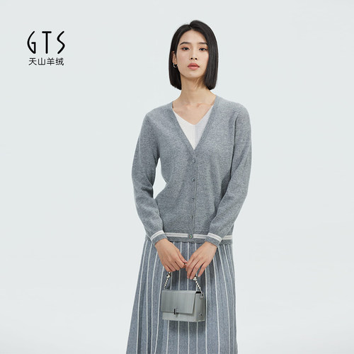 GTS天山羊绒衫假两件圆领通勤