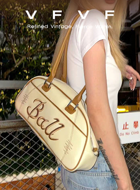 VFVF斜挎腋下包法棍包保龄球女包包运动大容量杏色手提棒球包2026