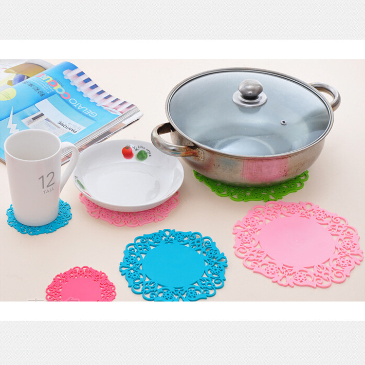 时尚可爱加厚硅胶隔热垫 创意玫瑰花杯垫 碗垫盘垫茶杯垫|msdalam kategori pinggan mangkuk, Cup/cawan/cerek, coaster - dari Buy2taobao.com untuk memberikan perkhidmatan ejen Taobao profesional membeli