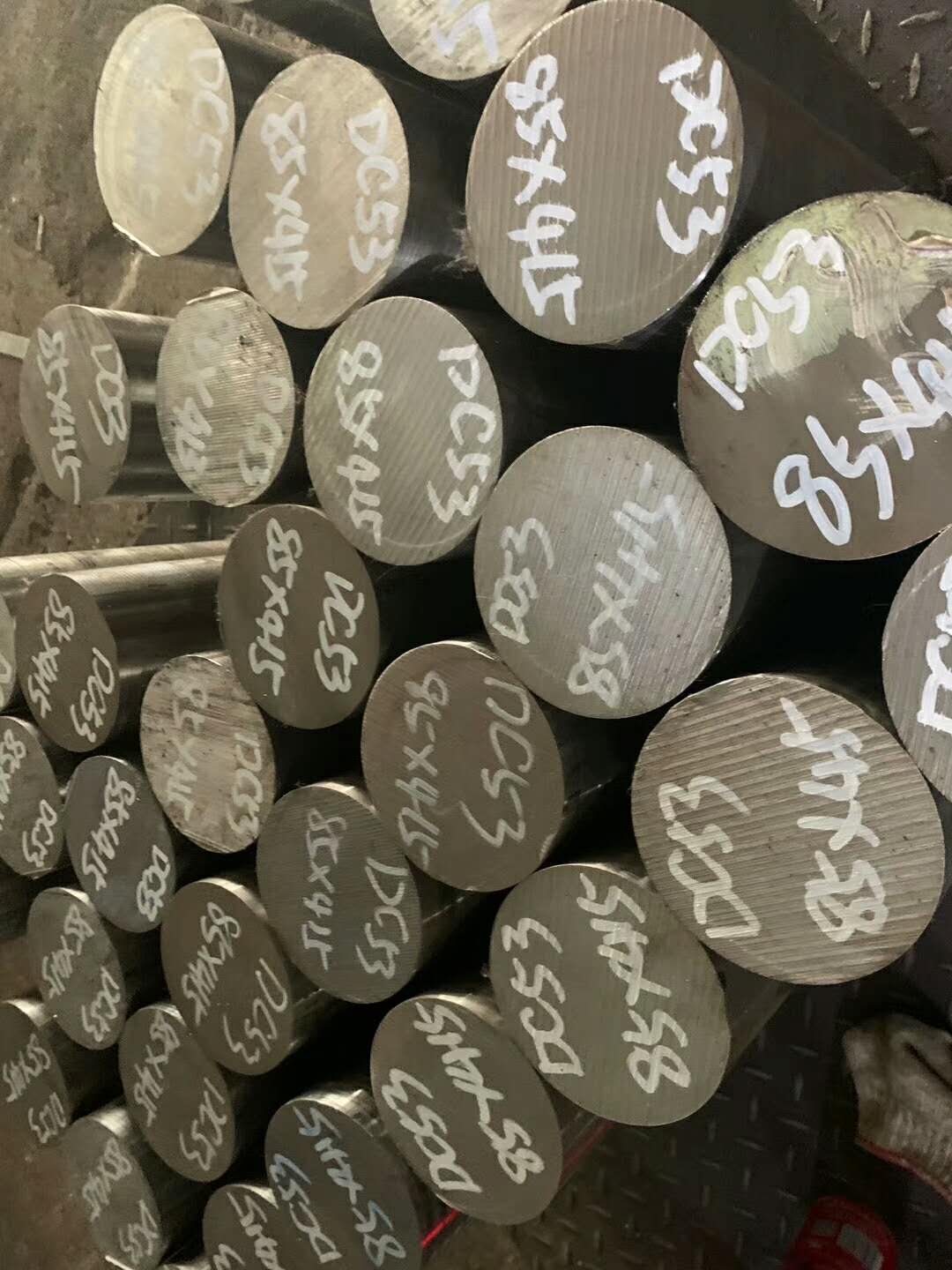 PM现货供应P20模具钢 P20塑胶模具钢材 模具钢板材 圆棒 可加工