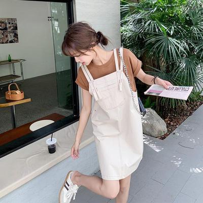 实拍米白色背带裙女夏2025新款法式独特休闲显瘦A字连衣裙套装
