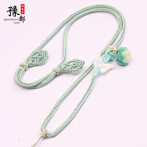 十年老师傅手工编制莲花吊坠