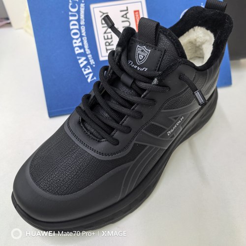 德赛帝伦新款皮面商务休闲鞋英伦风软底软面低帮棉靴加绒羊毛爸爸