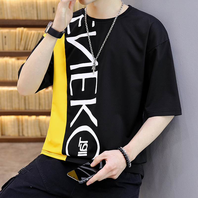 Short sleeve men's T-shirt trendy summer dress new 5 / 5 sleeve sympathizing with youth student trend