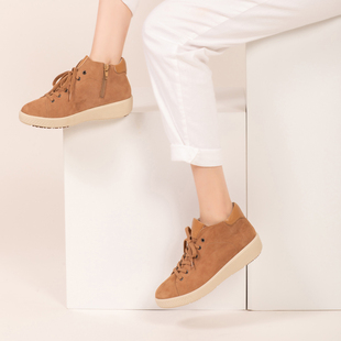 真皮休闲中老年百搭妈妈鞋 时尚 平底板鞋 新款 1015 靴子女2024年秋季