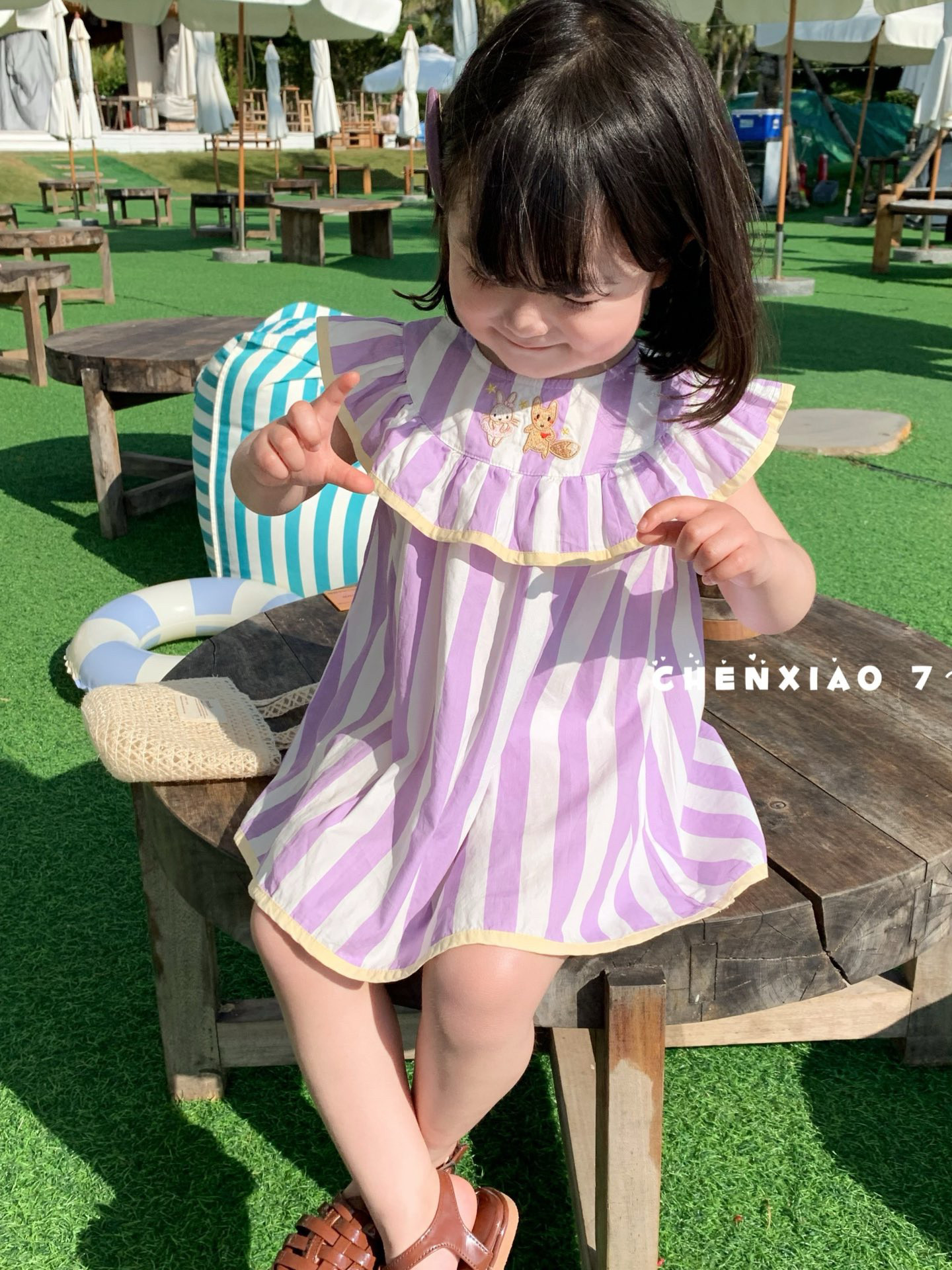 2024夏季新品女小童卡通刺绣紫色条纹荷叶领无袖连衣裙女宝橙小7