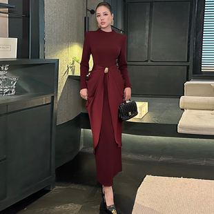 设计感修身显瘦拼接包臀后开叉法式正式场合端庄连衣裙女秋冬新款