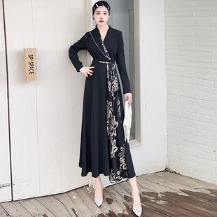 简单大方连衣裙显瘦遮肚微胖法式印花拼接气质收腰大摆长裙秋冬款