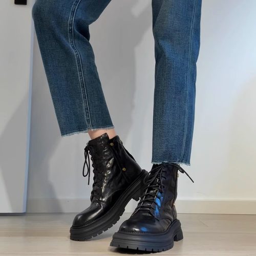 头层羊皮系带粗跟显高马丁短靴