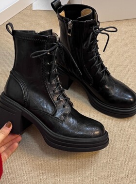 拖沓刘天王/头层羊皮前系带马丁靴粗跟增高7cm显腿细短靴/34-40