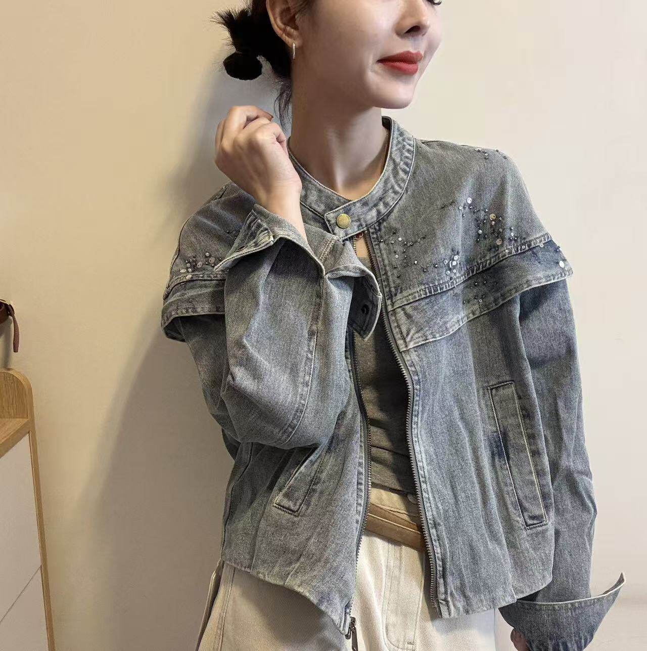 亮片钉珠短款牛仔外套女26春季新款韩版时尚宽松显瘦百搭夹克上衣