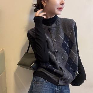 BADX正品冬季拼色菱形格单排扣针织背心马甲内搭长袖打底衫两件套