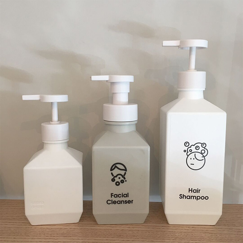 日本沐浴露替换瓶洗手液空瓶洗面奶起泡瓶洗发水润发乳空瓶分装瓶在类目 家庭/个人清洁工具, 卫浴用具/卫浴配件, 乳液器中 - 来自Buy2taobao.com提供专业的淘宝代购服务