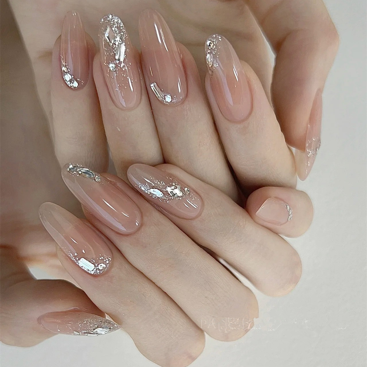 假指甲可取可带水感美肌亮片闪钻