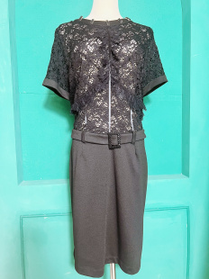 Adam Eve法国巴黎镂空蕾丝拼接黑色微弹连衣裙 for