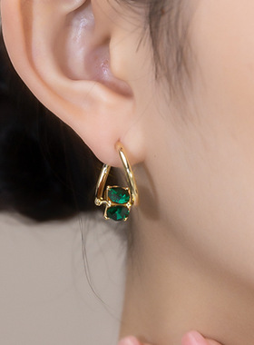 Couln Kin奥特莱斯18K祖母绿锆石耳环高级感气质几何墨绿色耳扣女