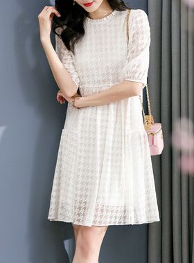 75002 桑蚕丝刺绣连衣裙女2023夏季新款文艺气质千鸟格宽松真丝裙