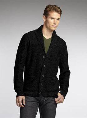 时尚单品 荷兰RITU*LS 好质感 105美金 舒适青果领Yang毛开衫S134