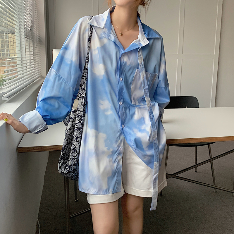 Summer blue sky white cloud shirt loose and thin long sleeve sunscreen coat women's fashion