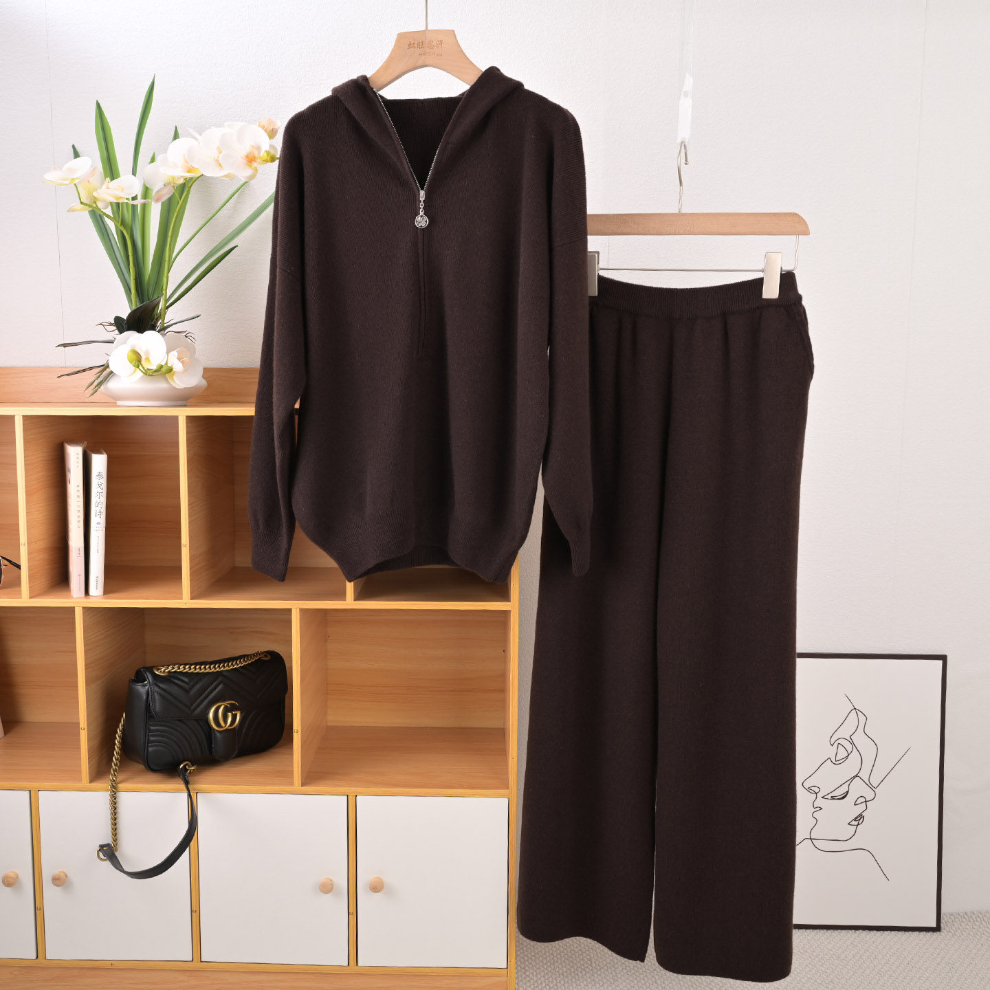 实穿造型感  女连帽拉锁套衫+阔腿长裤出口山羊绒加厚四平针套装,女装/女士精品,休闲运动套装,淘宝优惠券,粉丝福利购,淘宝优惠卷