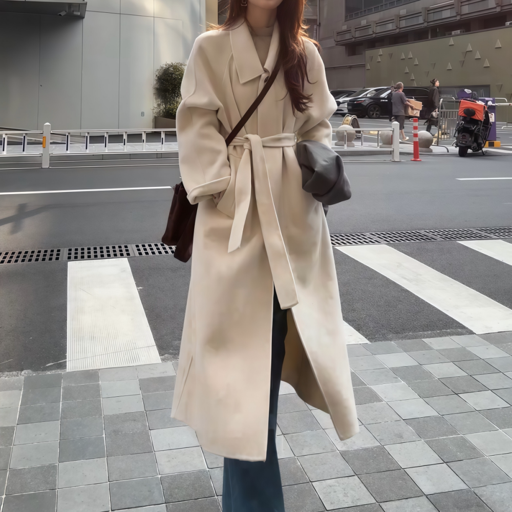 中长款米白色一粒扣系带毛呢大衣