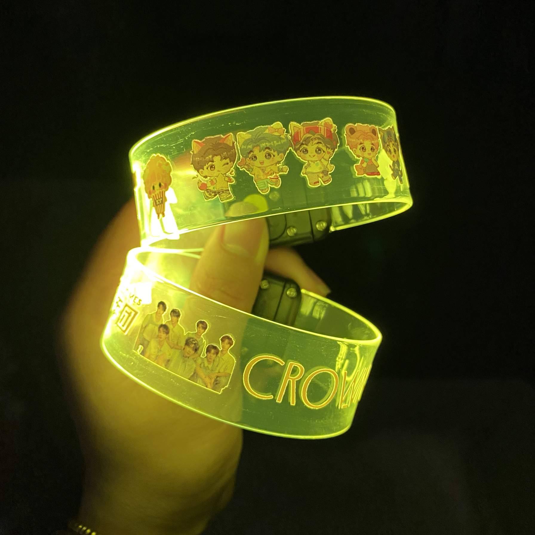 TNT时代少年团加冠礼演唱会应援发光手环定制粉丝周边荧光棒气氛