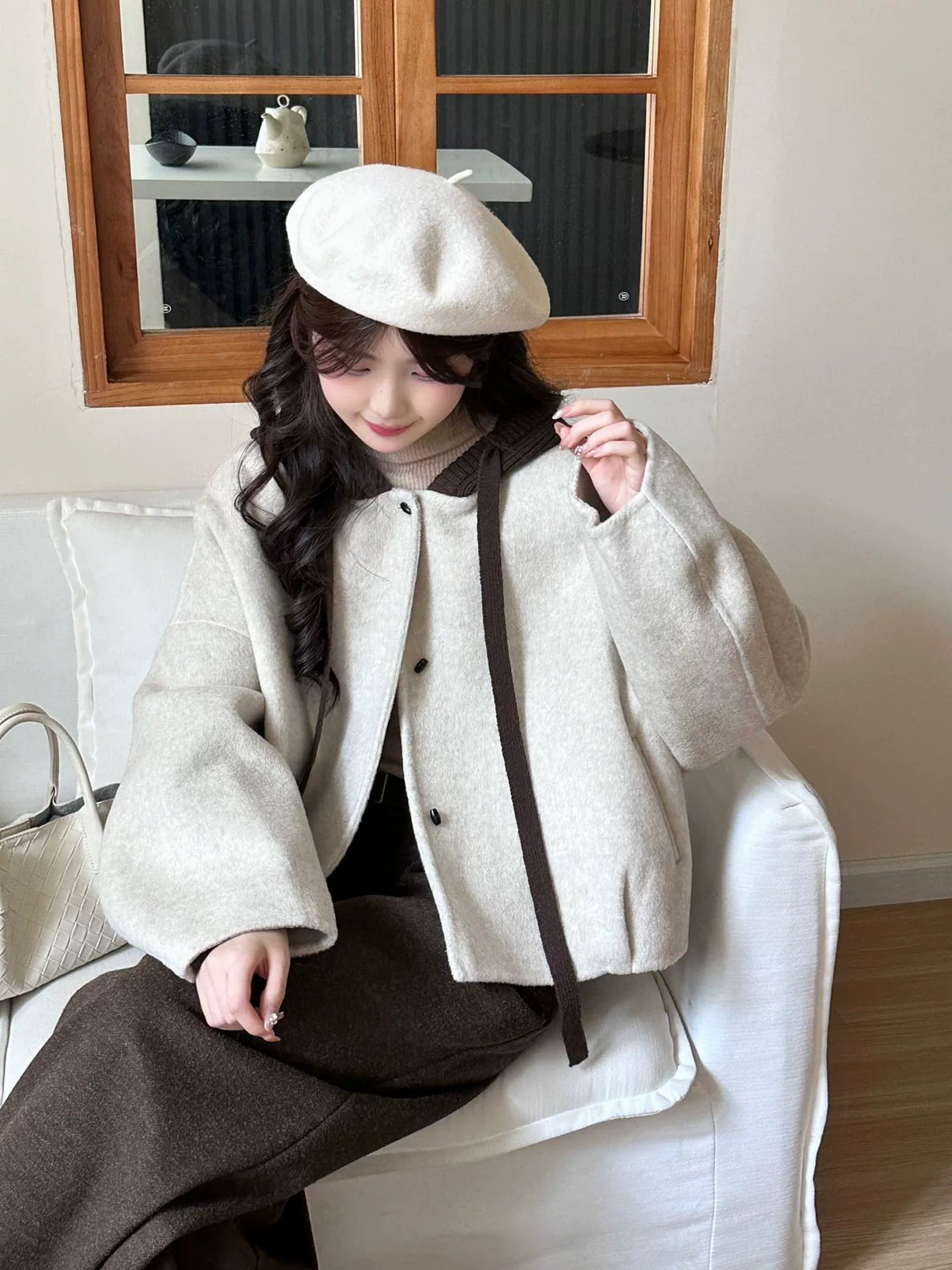 韩系设计感针织帽拼接宽松蝙蝠袖双面羊绒大衣女秋冬短款毛呢外套