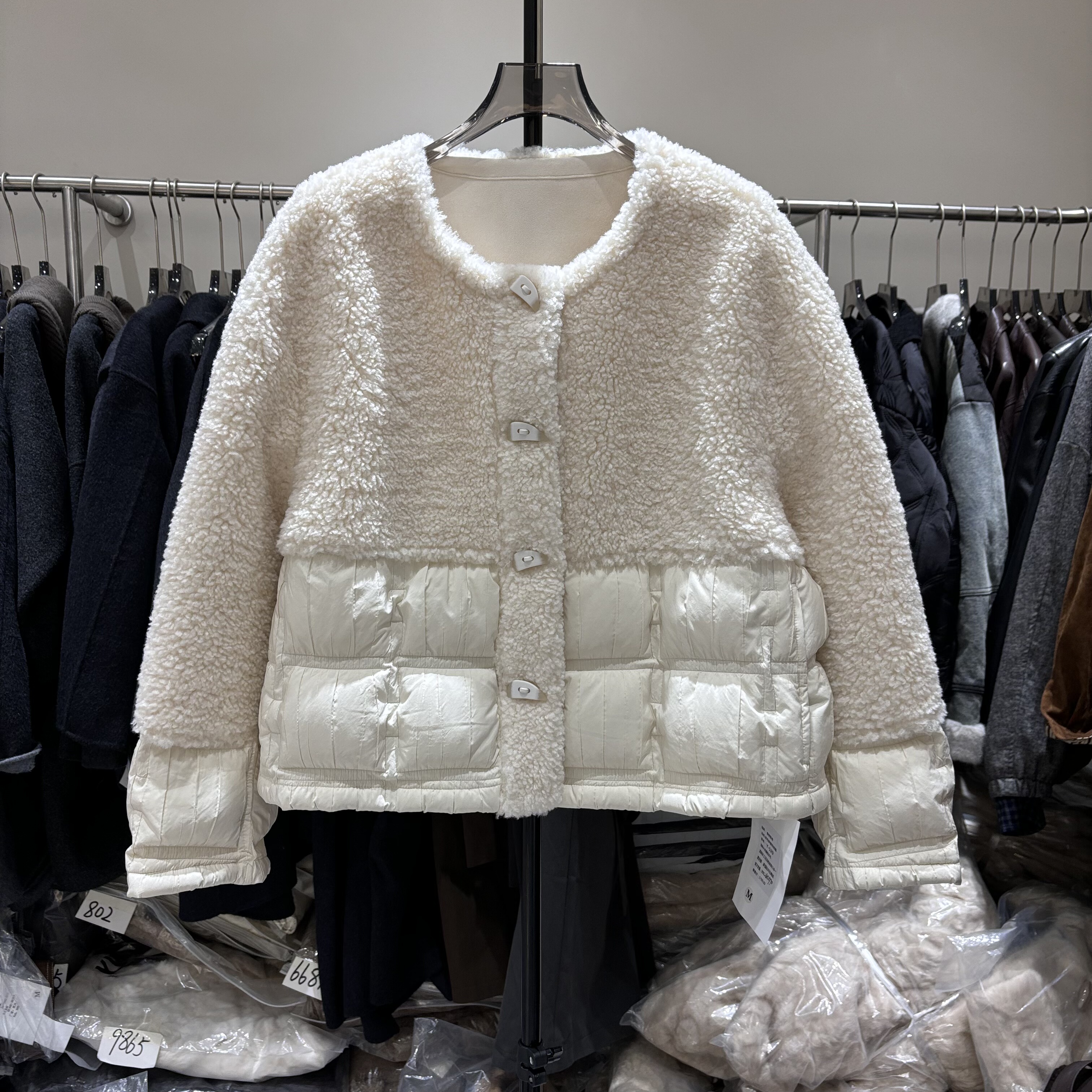 韩版休闲90白鸭绒羊羔毛羽绒服女2025冬季新款圆领保暖皮毛外套