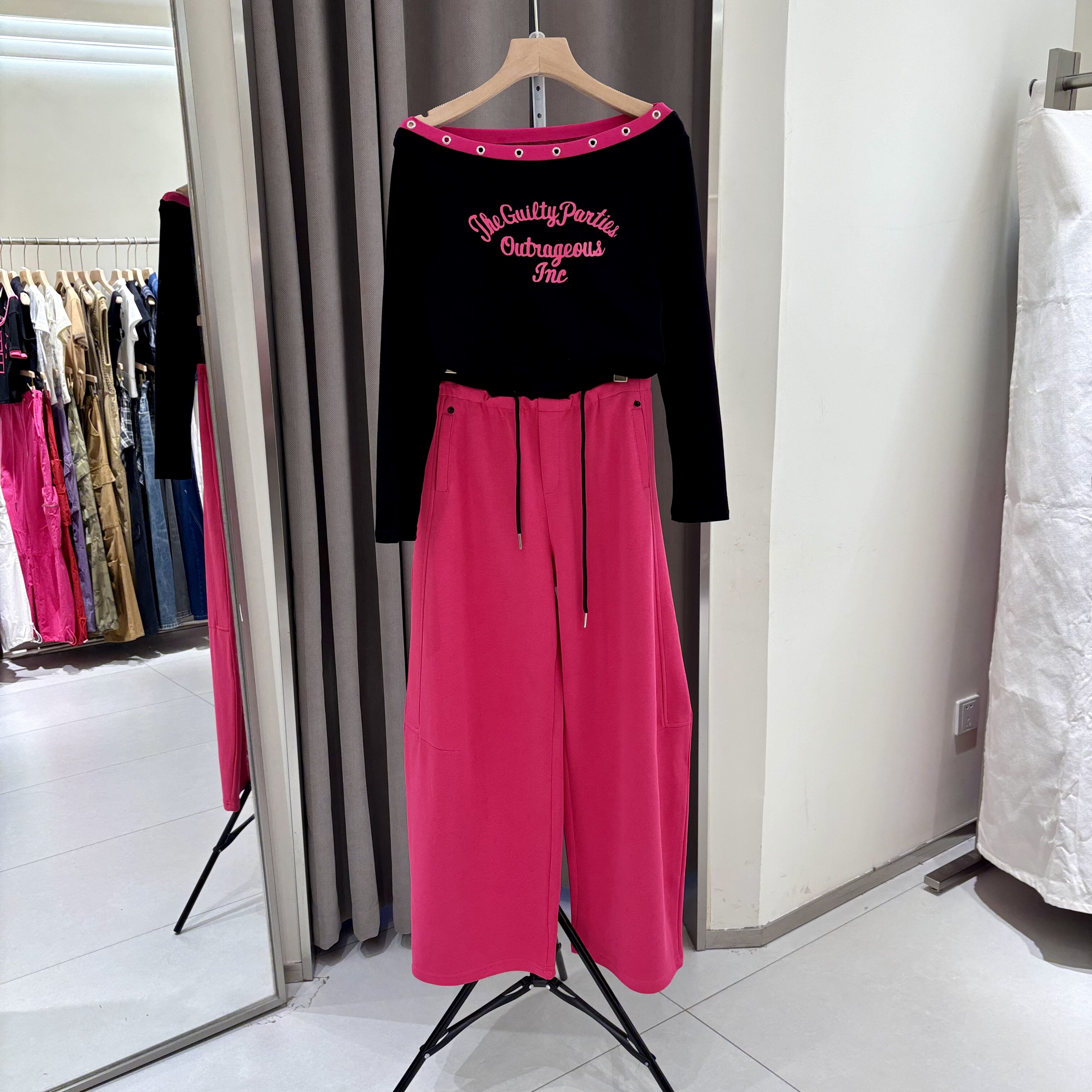 春季时尚休闲套装女字母印花t恤长袖上衣+阔腿裤两件套运动风套装