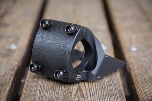 RACEFACE ATLAS DM 31.8 30/50mm DH速降 直装把立 黑色 红色