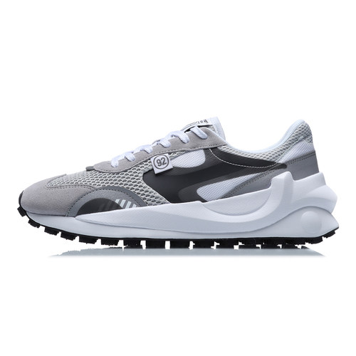 李宁正品潮流休闲时尚运动透气耐磨方圆男子经典休闲鞋AGCR039