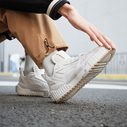 中国李宁男鞋板鞋小白鞋休闲运动鞋春秋透气女鞋白色潮鞋 AGCS075