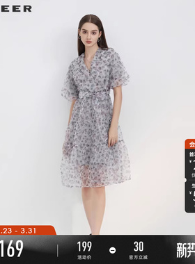 sdeer圣迪奥碎花连衣裙夏季女长裙V领收腰泡泡袖茶歇裙S223Z120E