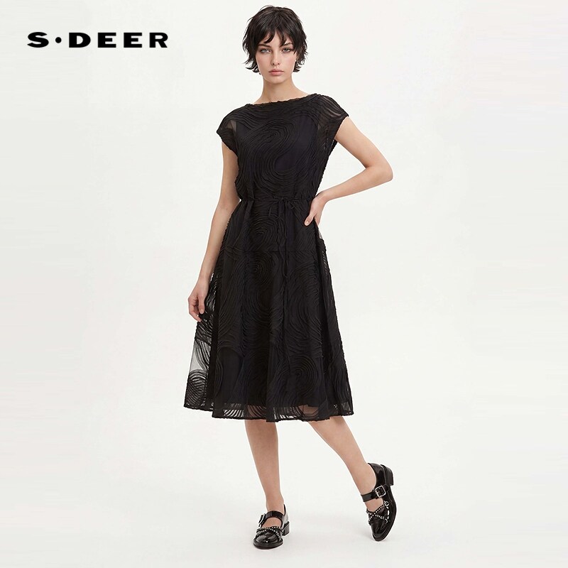 sdeer圣迪奥夏季女装文艺圆领肌理褶皱收腰短袖连衣裙S252Z12B2