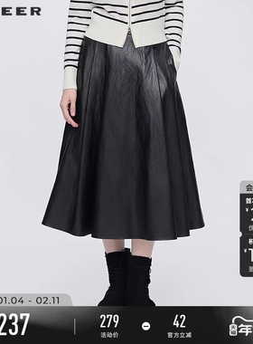 sdeer圣迪奥女装25年新品个性松紧拼接褶皱A字皮裙S253Z1138