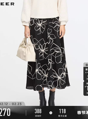 sdeer圣迪奥女装春秋装田园高腰松紧绣花A字长裙S253Z1113