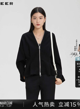 sdeer圣迪奥春秋装女装立领格纹压褶宽松短款外套S231Z2226
