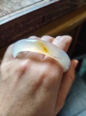 51-52圈口天然无烧无染色马料俏色红朱砂婚纱手镯玉髓玉镯女礼物