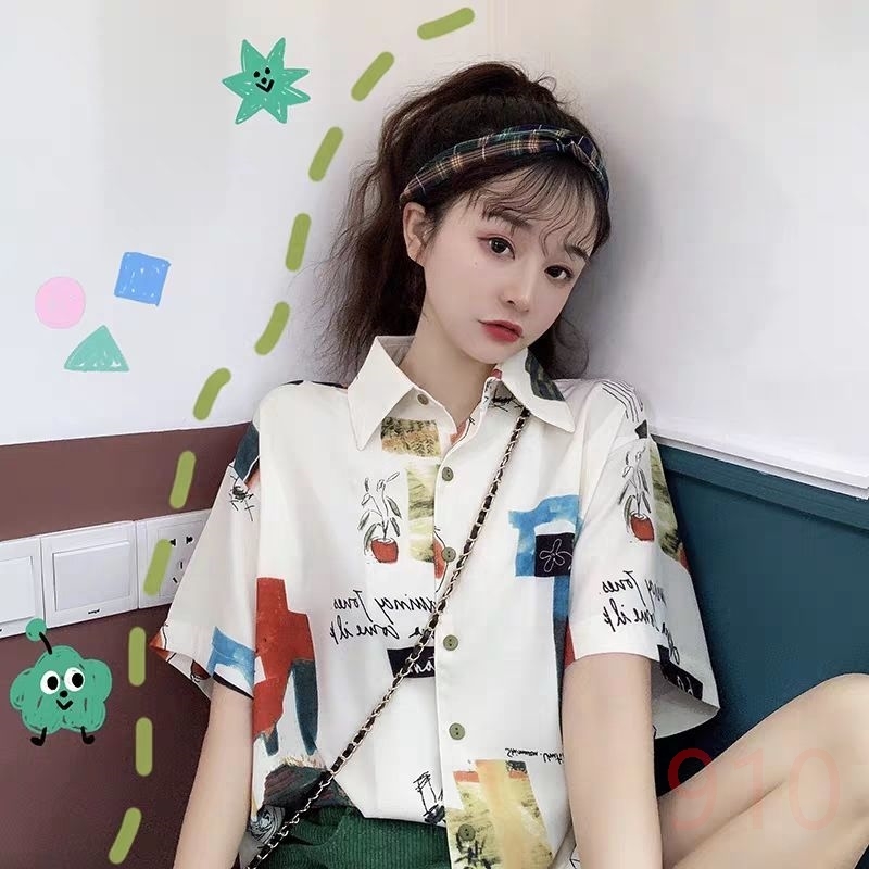 网红复古设计感小众短袖衬衫女夏季2020新款韩版洋气时尚宽松衬衣在类目 女装/女士精品, 衬衫中 - 来自Buy2taobao.com提供专业的淘宝代购服务