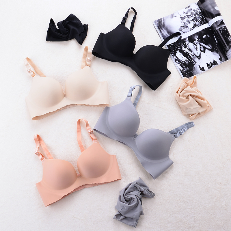 无痕上托厚薄款纯色光面内衣套装