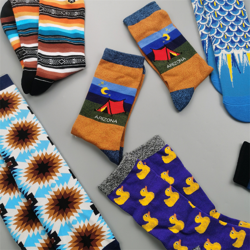 潮袜休闲街头运动袜中筒高筒