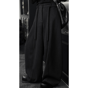 龙叨叨冬季新品复古竖纹设计感宽松垂感厚款廓形百搭抽绳西裤长裤